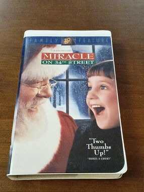 Vintage Fox Video Miracle on 34th Street VHS Movie Tape Holiday